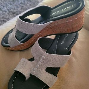 DONALD PLINER SANDALS